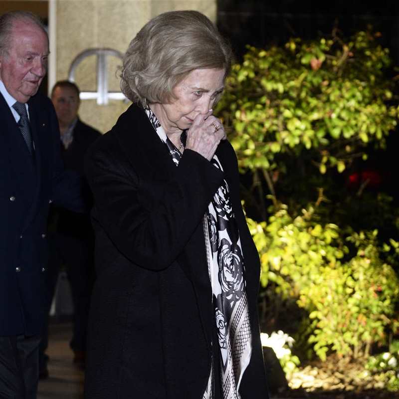 Reina Sofía, su sonada ausencia en Ibiza tras confirmarse que el rey Juan Carlos está en Abu Dabi 