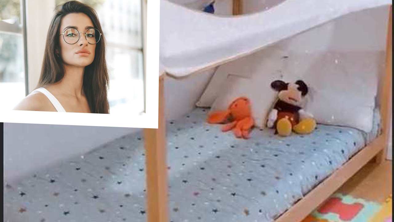 Adara Molinero enseña la coqueta y confortable habitación de su hijo Martín