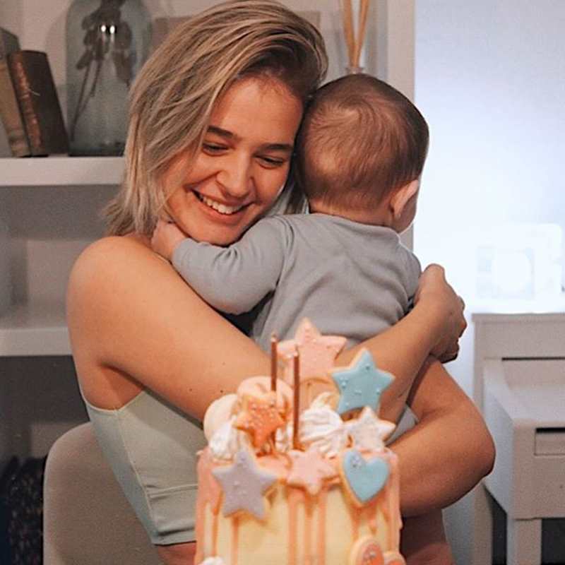 Laura Escanes y Risto Mejide celebran el primer cumpleaños de su hija Roma con una fiesta muy cuqui