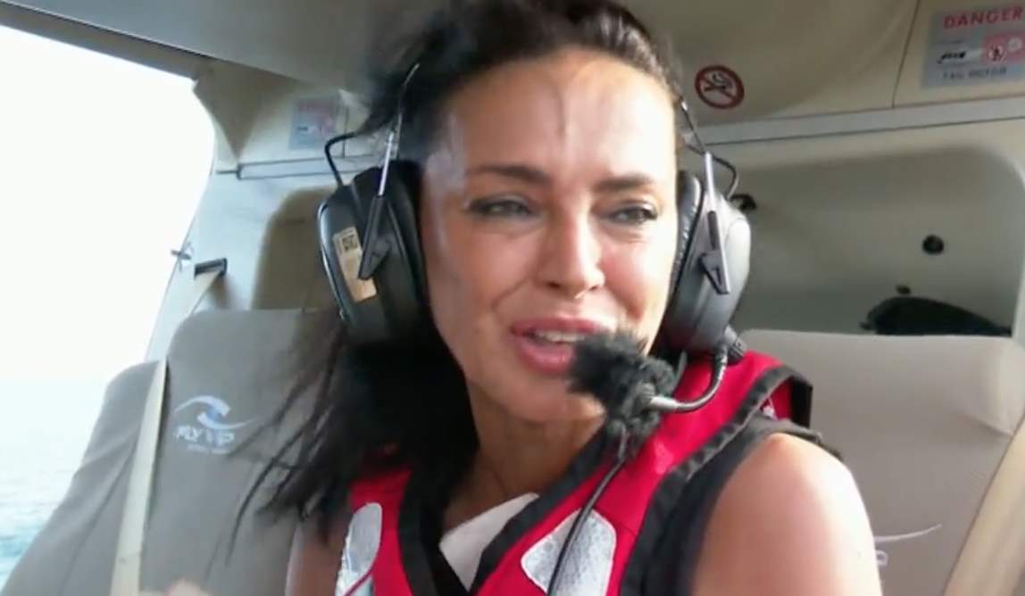 Olga Moreno salta del helicóptero