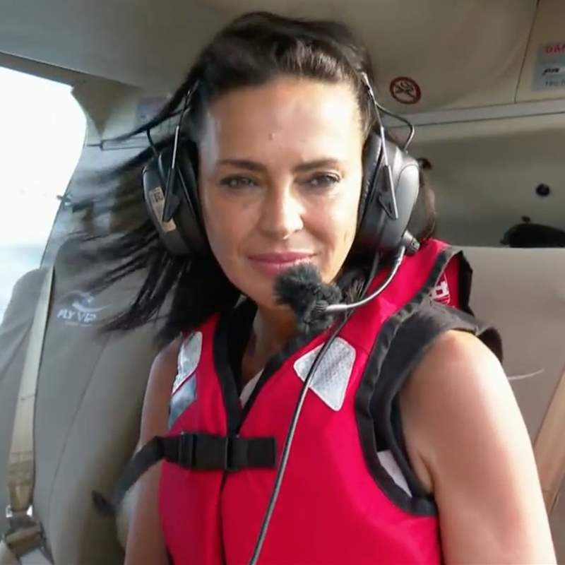 Olga Moreno salta del helicóptero de 'Supervivientes 2021' llorando por su familia: "Se lo dedico a mis niños"