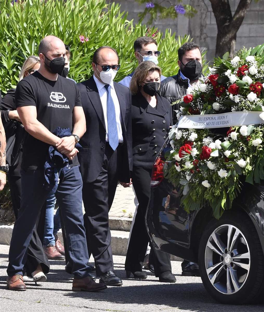Antonio Tejado en el funeral de su padre Juan Carlos Tejado