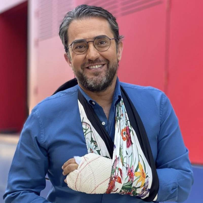 Máximo Huerta pasa por quirófano tras romperse la mano: "Ha llegado el momento"