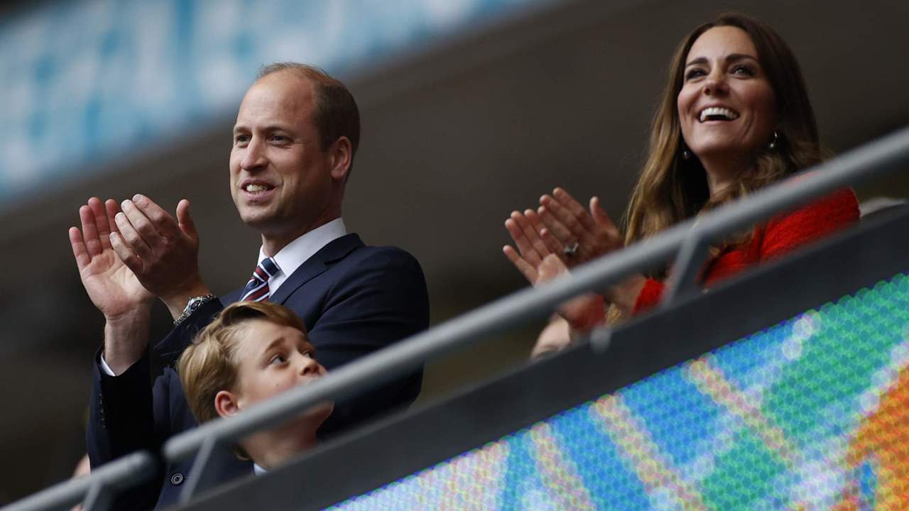 Kate Middleton y su dulce gesto con el príncipe George en el partido de Inglaterra