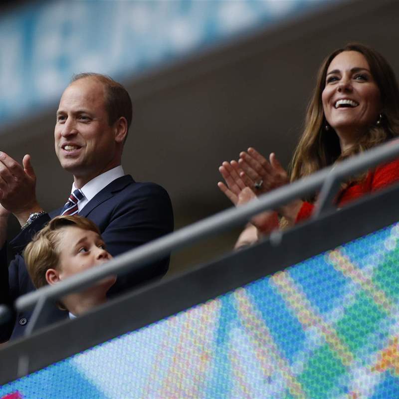Kate Middleton y su dulce gesto con el príncipe George en el partido de Inglaterra