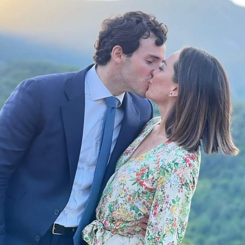 Tamara Falcó grita su amor por Íñigo Onieva en sus primeras vacaciones en Formentera