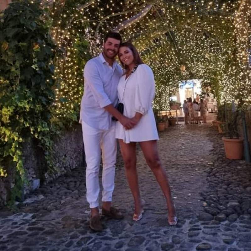 Paula Echevarría y Miguel Torres, interminables vacaciones en Marbella entre amigos