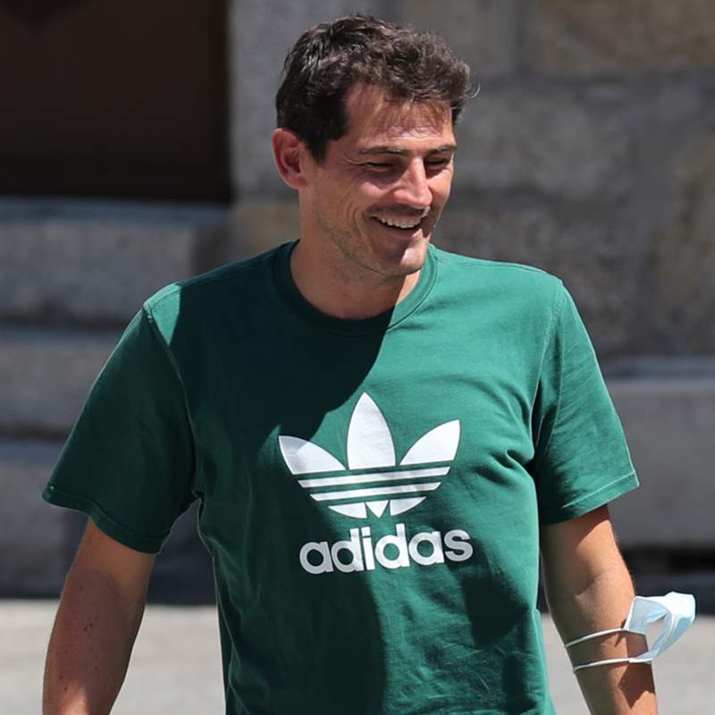 Iker Casillas viaja a Navalacruz para prestar apoyo a sus vecinos tras el incendio: "Orgulloso de mi gente"