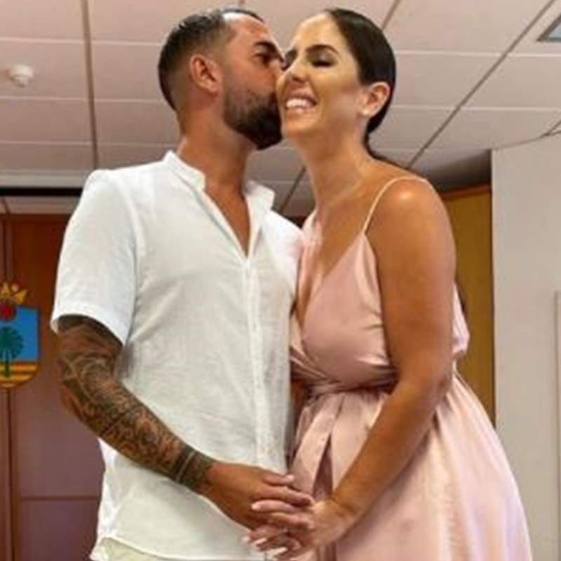 Anabel Pantoja y Omar Sánchez ya se han casado: TODAS LAS FOTOS de la boda civil