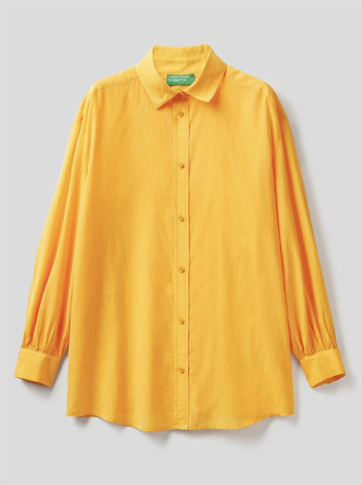 camisa amarilla