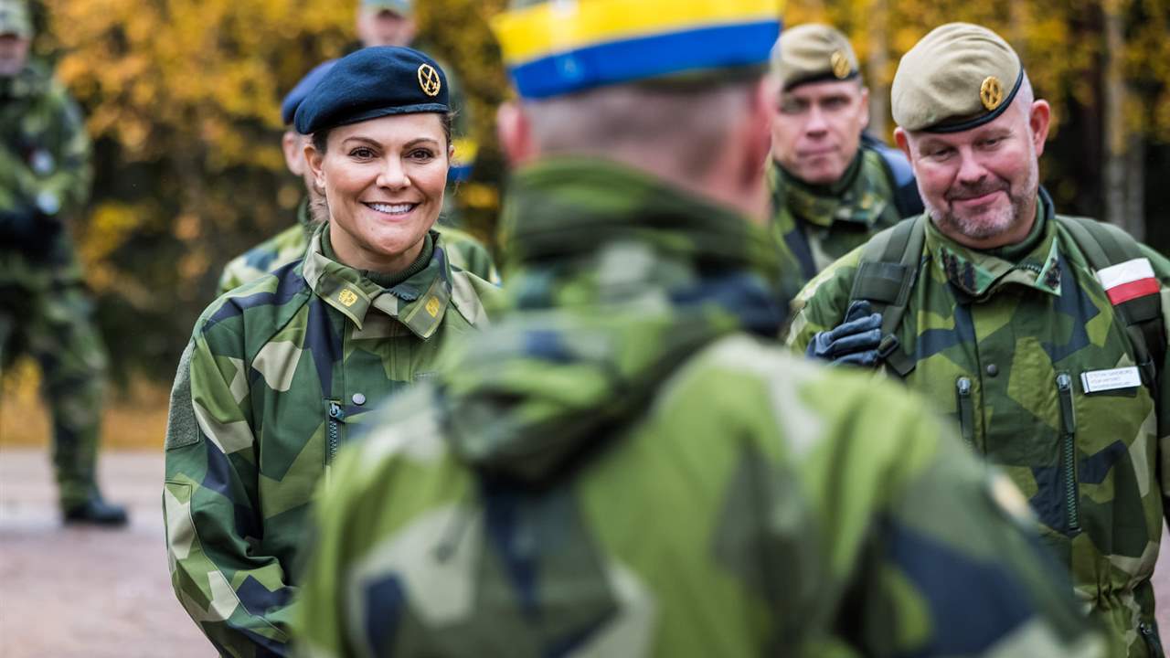 Victoria de Suecia en un ejercicio de defensa local en Dalarna