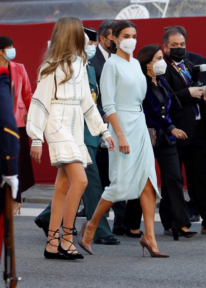 La reina Letizia y Sofía en el Día de la Hispanidad 2021