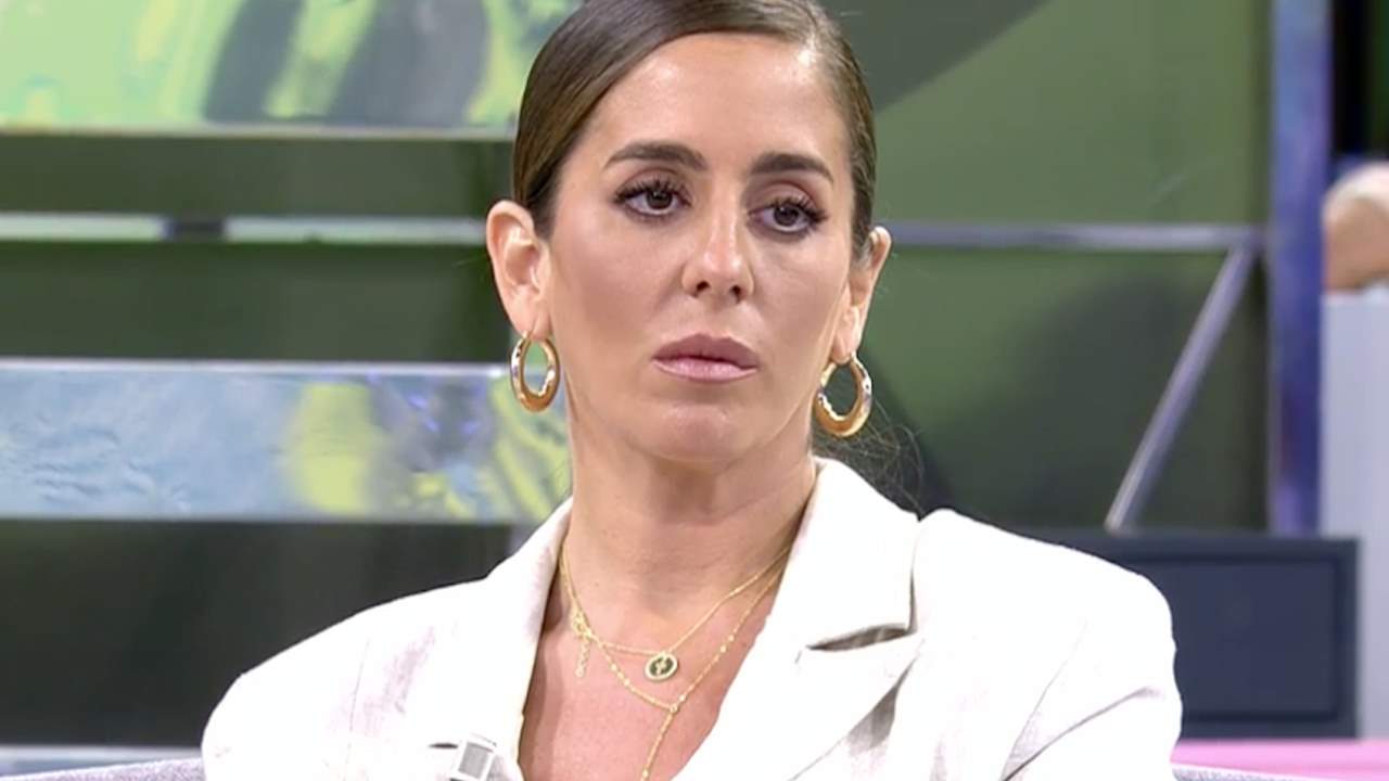Anabel Pantoja reacciona a los vídeos de una presunta infidelidad de Omar Sánchez