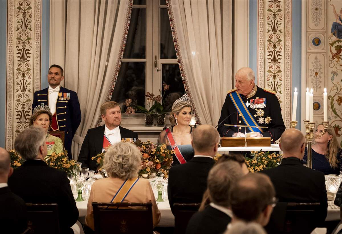 Cena de gala Noruega y Holanda
