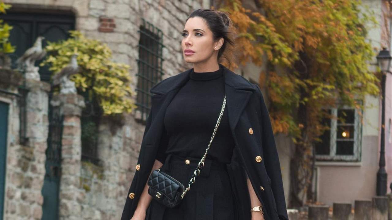 Pilar Rubio y el total look negro más parisino que copiar con prendas de fondo de armario