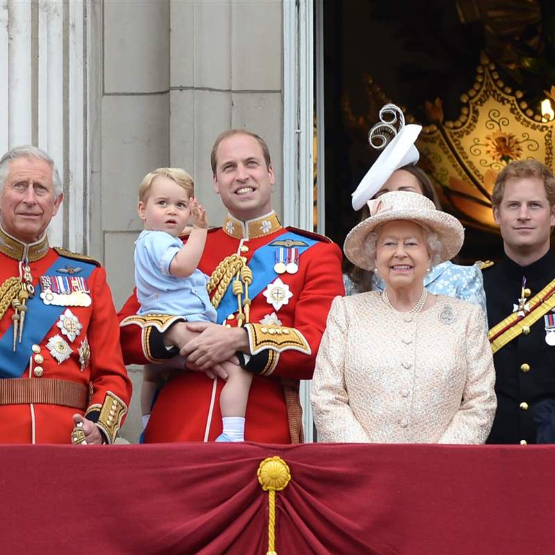 Del príncipe Carlos a Harry: estos son los sustitutos de Isabel II si no puede reinar