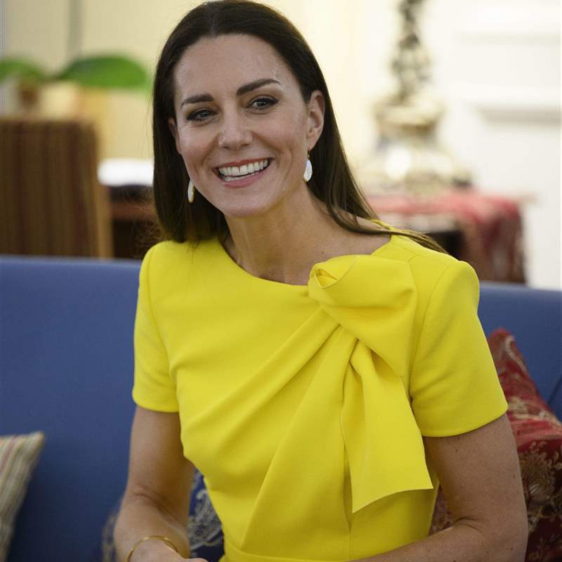 Kate Middleton da una lección de estilo en Jamaica con dos looks perfectos para la primavera