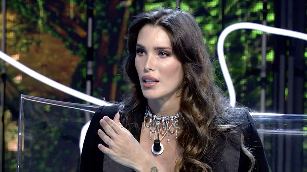 Marta López Álamo marca los límites de su defensa a Kiko Matamoros en 'Supervivientes 2022'