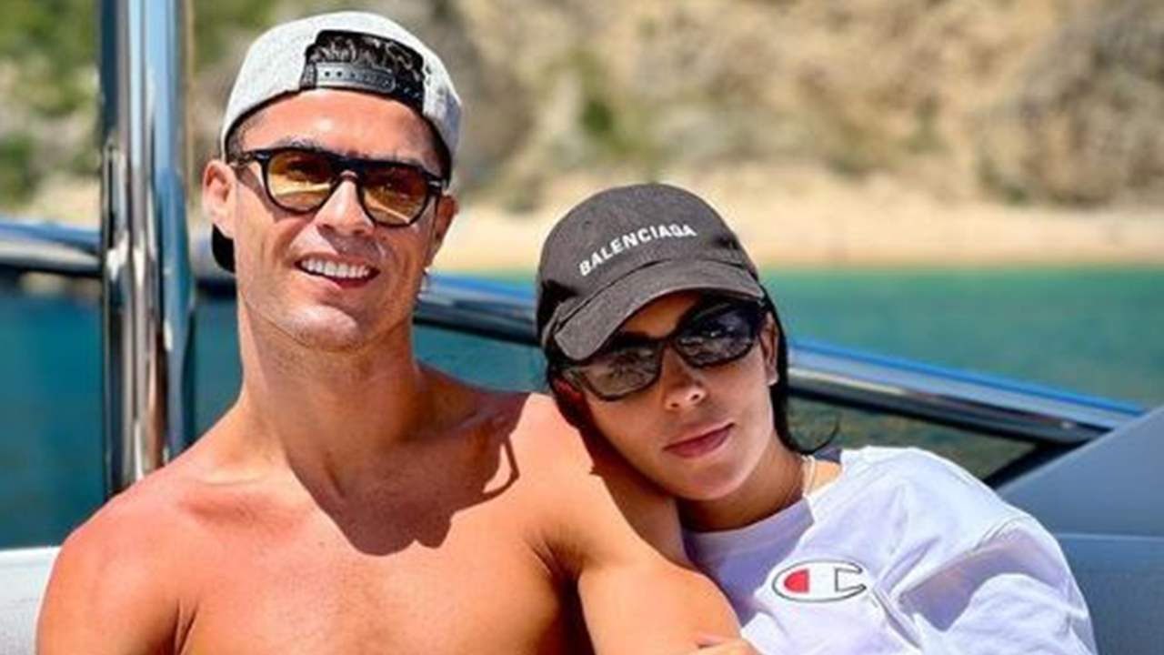 Cristiano Ronaldo se pone romántico con Georgina Rodríguez en uno de sus momentos más difíciles