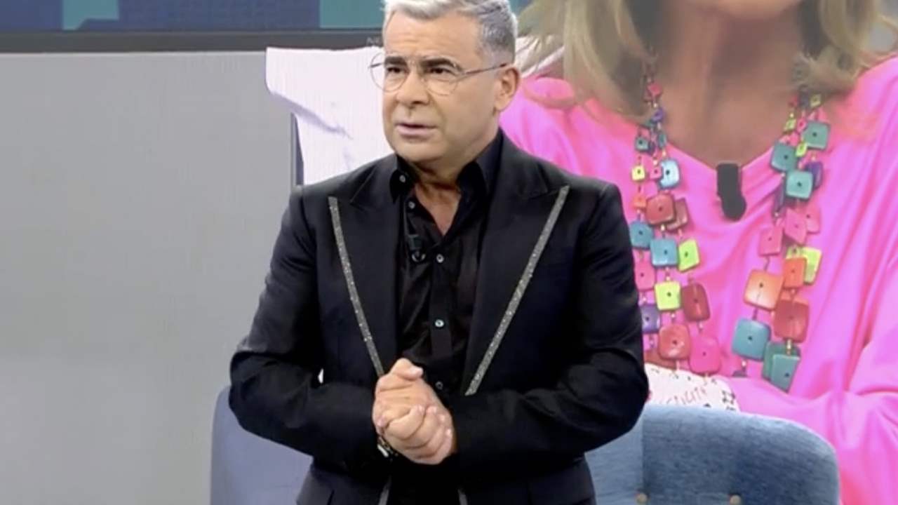 Jorge Javier Vázquez, impactado, reacciona en directo a la actuación de Chanel en Eurovisión
