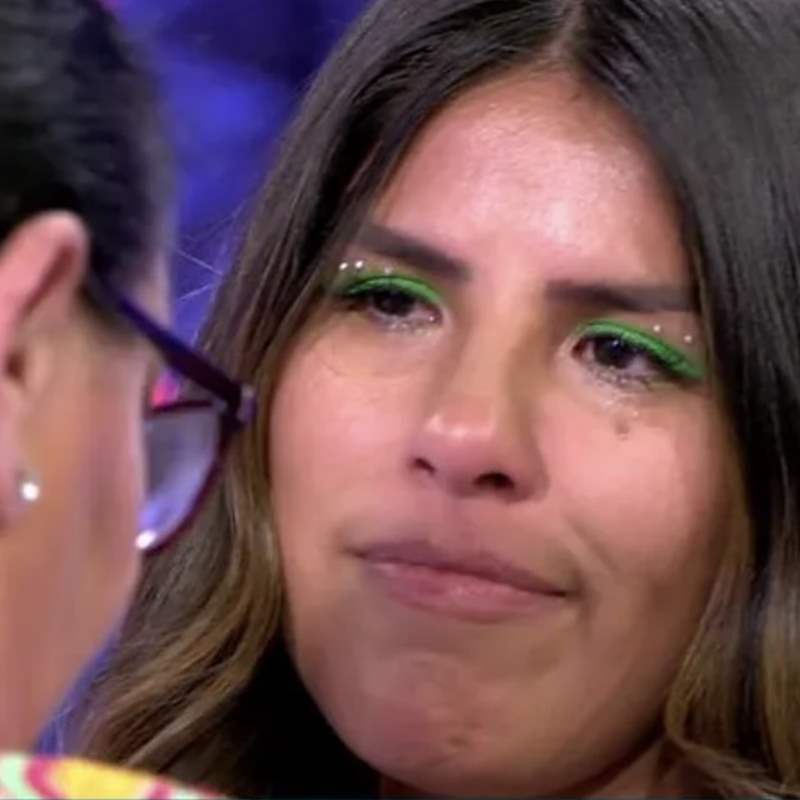 Las lágrimas de Isa Pantoja al reencontrarse en 'El Deluxe' con María del Monte