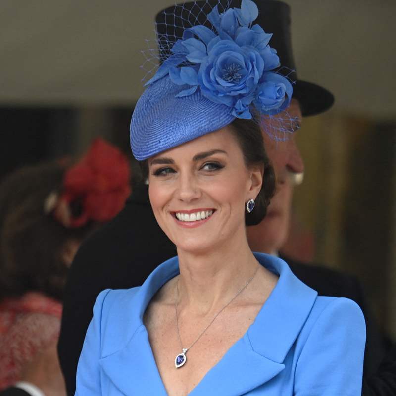 Kate Middleton, impecable de azul, protagonista absoluta del día de la Orden de la Jarretera