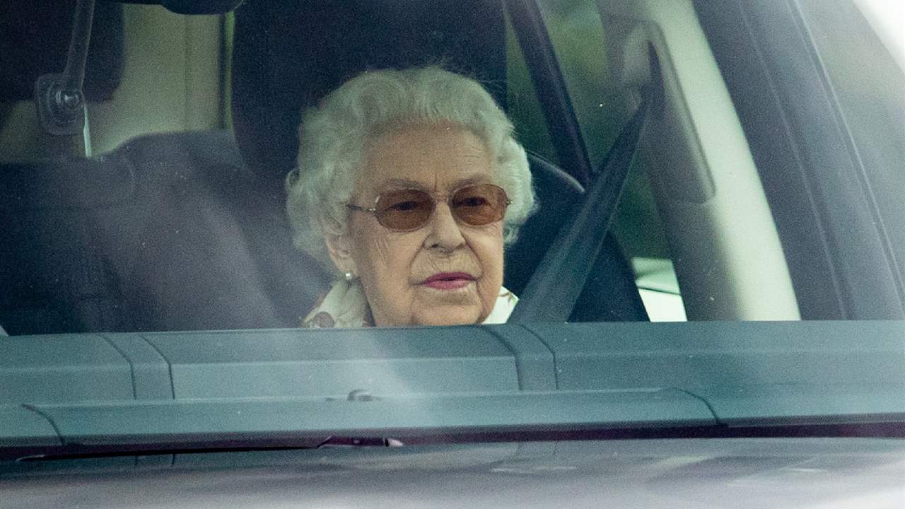 La reina Isabel II reaparece en Sandringham realizando la actividad que más le gusta