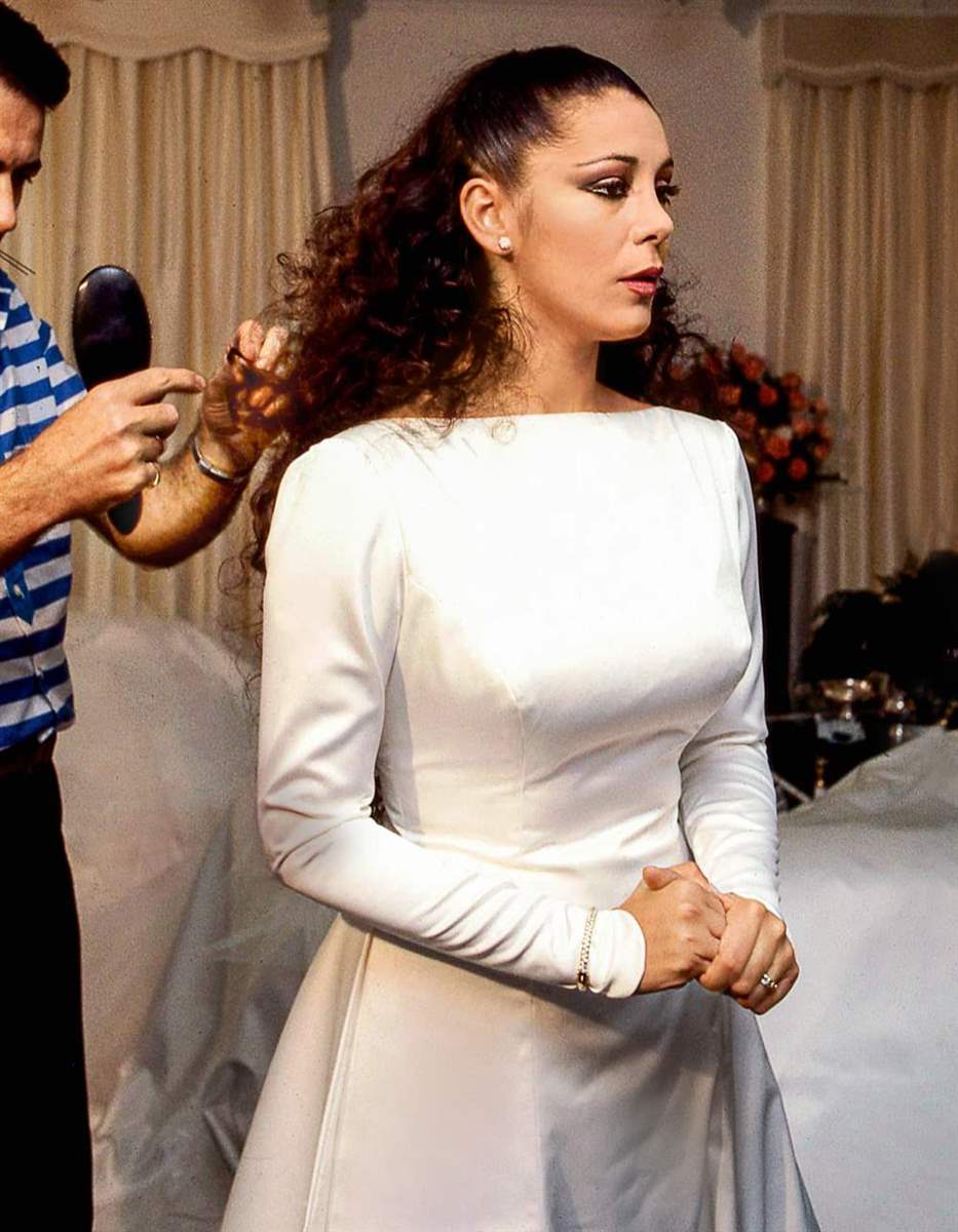Isabel Pantoja vestida de novia 
