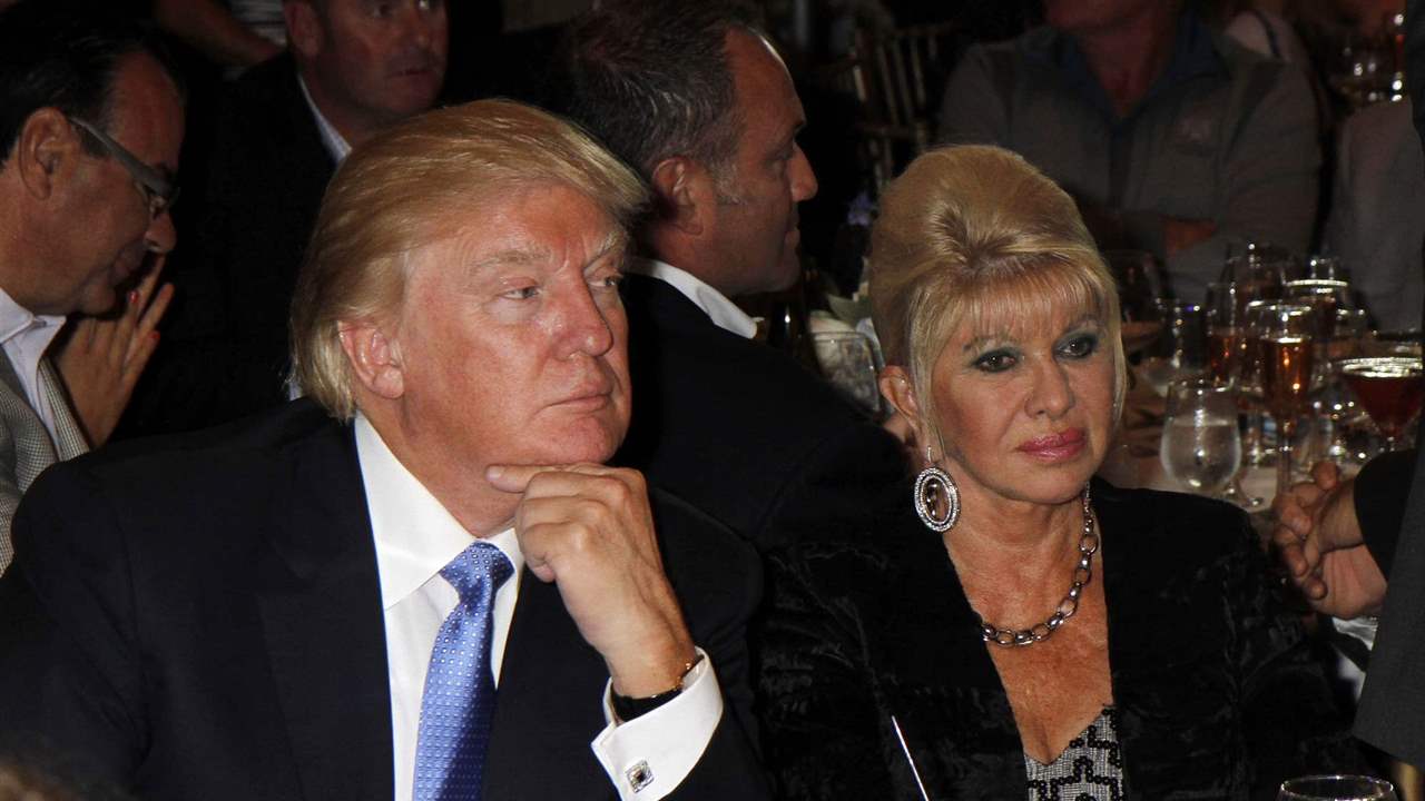 Ivana Trump junto a Donald Trump.