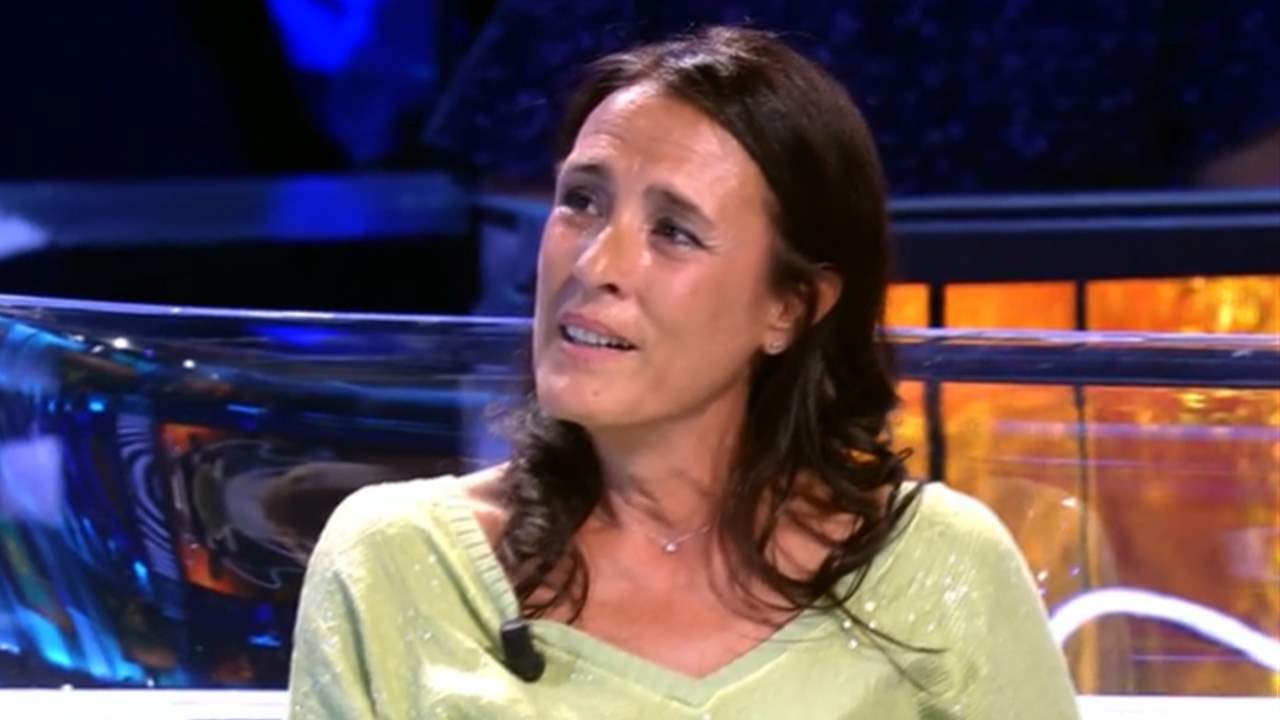 Ana, madre de Ignacio de Borbón, se derrumba tras meses de duras críticas hacia su hijo en 'Supervivientes 2022'