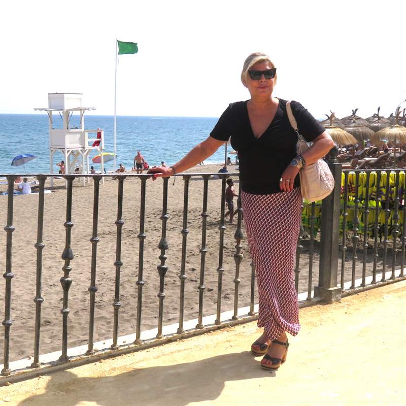Terelu Campos se relaja de vacaciones en Málaga tras un año muy intenso