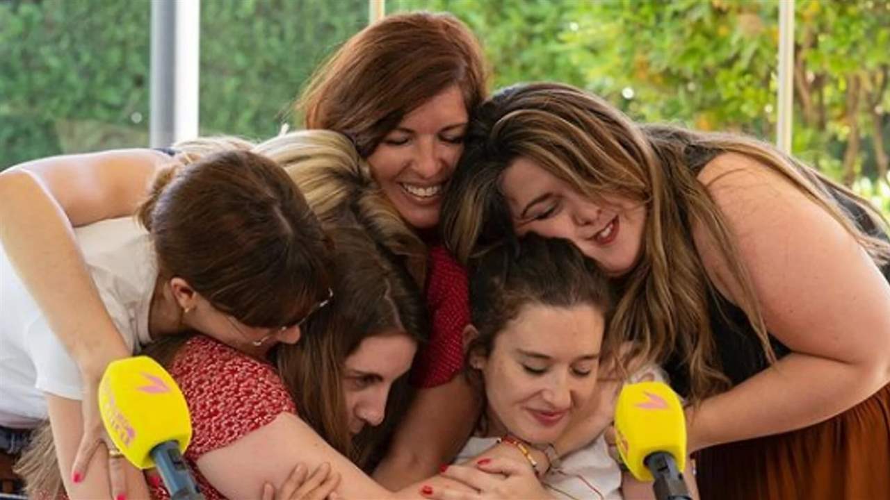 Reaparece 'Estirando el chicle' tras la polémica: Carolina Iglesias y Victoria Martín más unidas que nunca