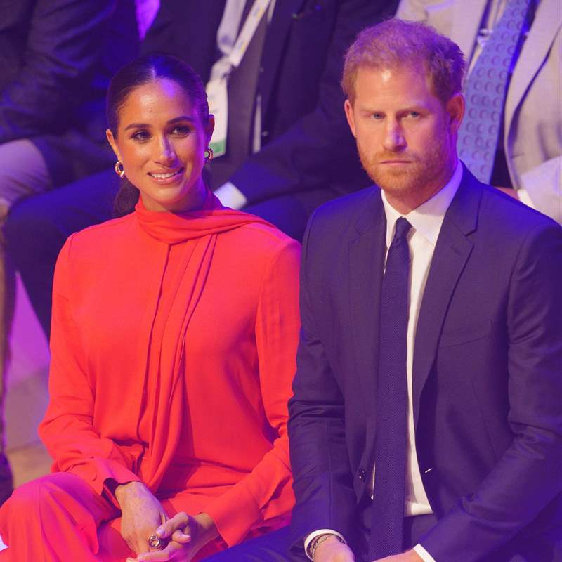 Meghan Markle y el príncipe Harry brillan en su vuelta a Reino Unido