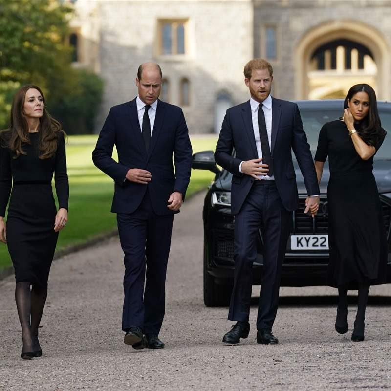 Meghan Markle y Kate Middleton, de luto y emocionadas, reaparecen juntas tras el fallecimiento de Isabel II
