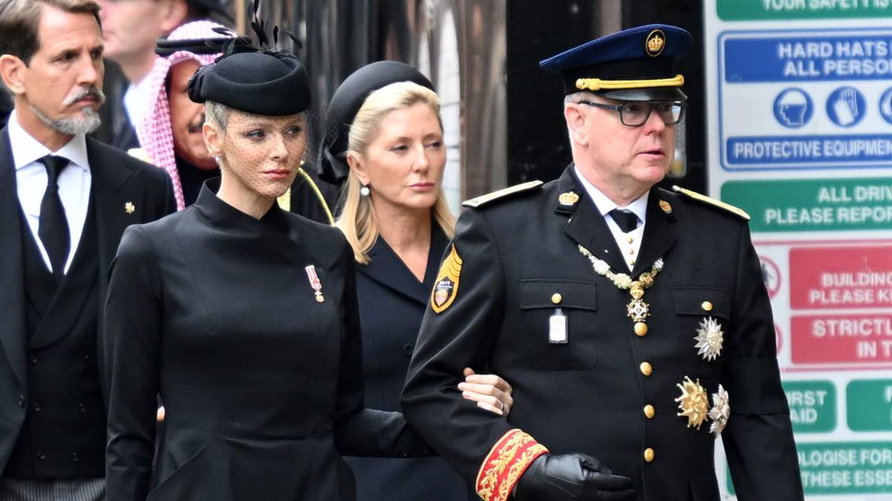 De Alberto y Charlene de Mónaco a Guillermo y Máxima de Holanda, el emotivo adiós a Isabel II de las casas reales