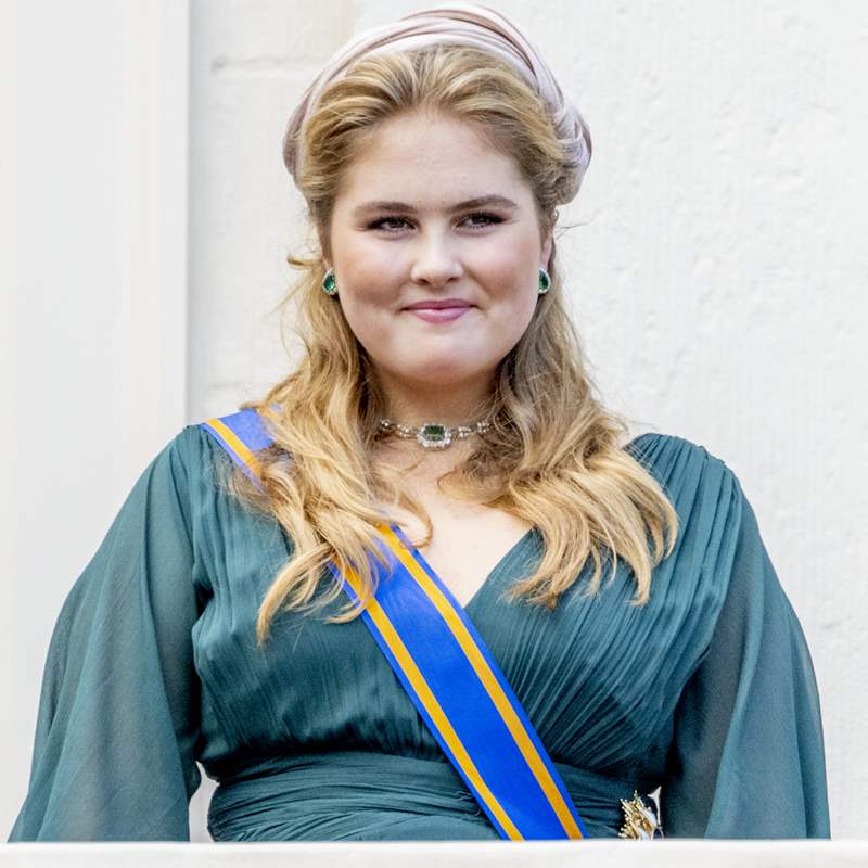 Amalia de Holanda, con espectaculares joyas, roba el protagonismo a Máxima en su debut en el Prinsjesdag