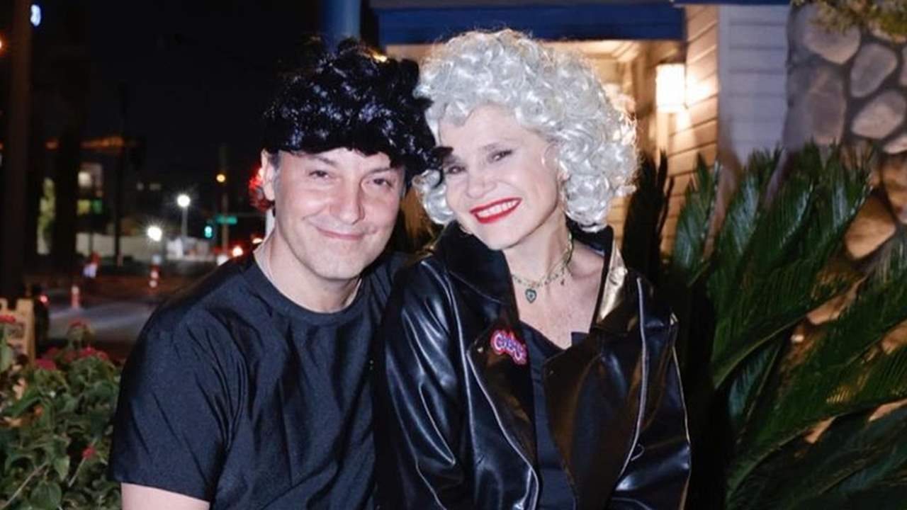 Eugenia Martínez de Irujo y Narcís Rebollo, al más puro estilo 'Grease', renuevan sus votos en Las Vegas