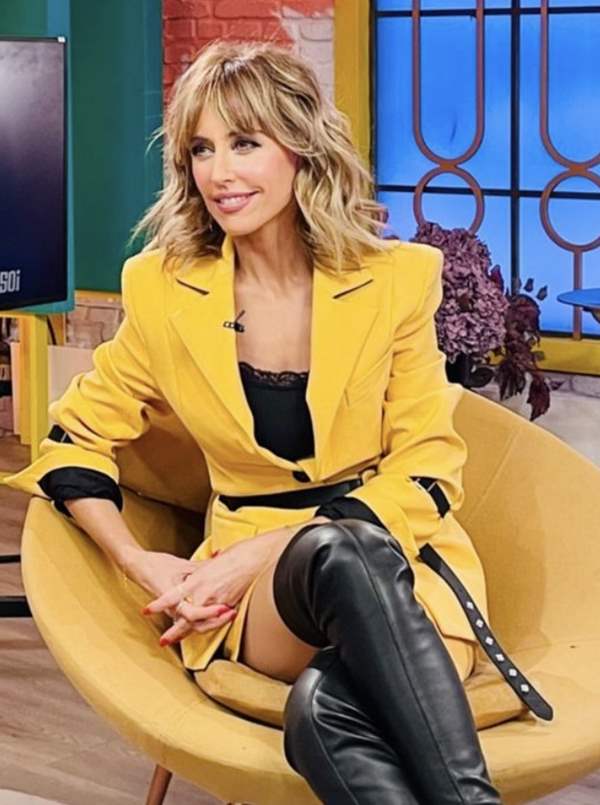 Minifalda amarilla y botas over the knee: Emma García arrasa con su look más sexy y juvenil 