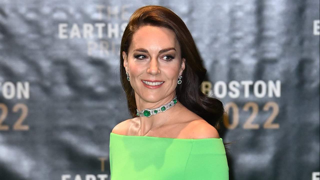 Kate Middleton, impresionante de verde, recupera una de las joyas más controvertidas y especiales de Lady Di 