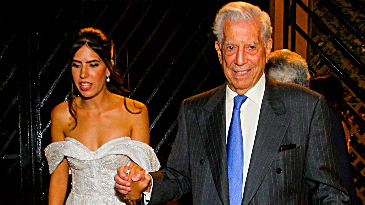 Las fotos más cariñosas de Mario Vargas Llosa junto a su nieta Josefina el día de su boda