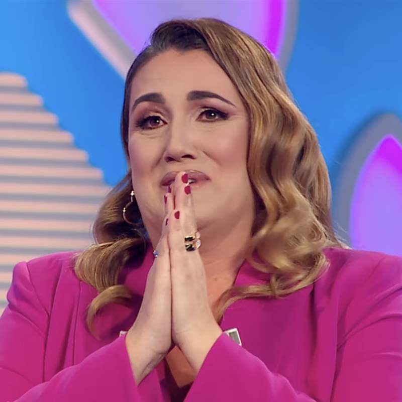 Carlota Corredera llora por el gesto de sus compañeros de 'Sálvame' al aparecer en un programa de otra cadena