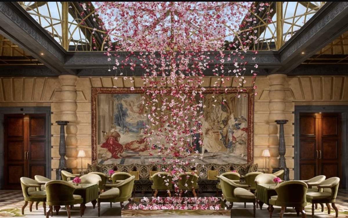 Hotel Metropole Monte-Carlo. Decoración rosas