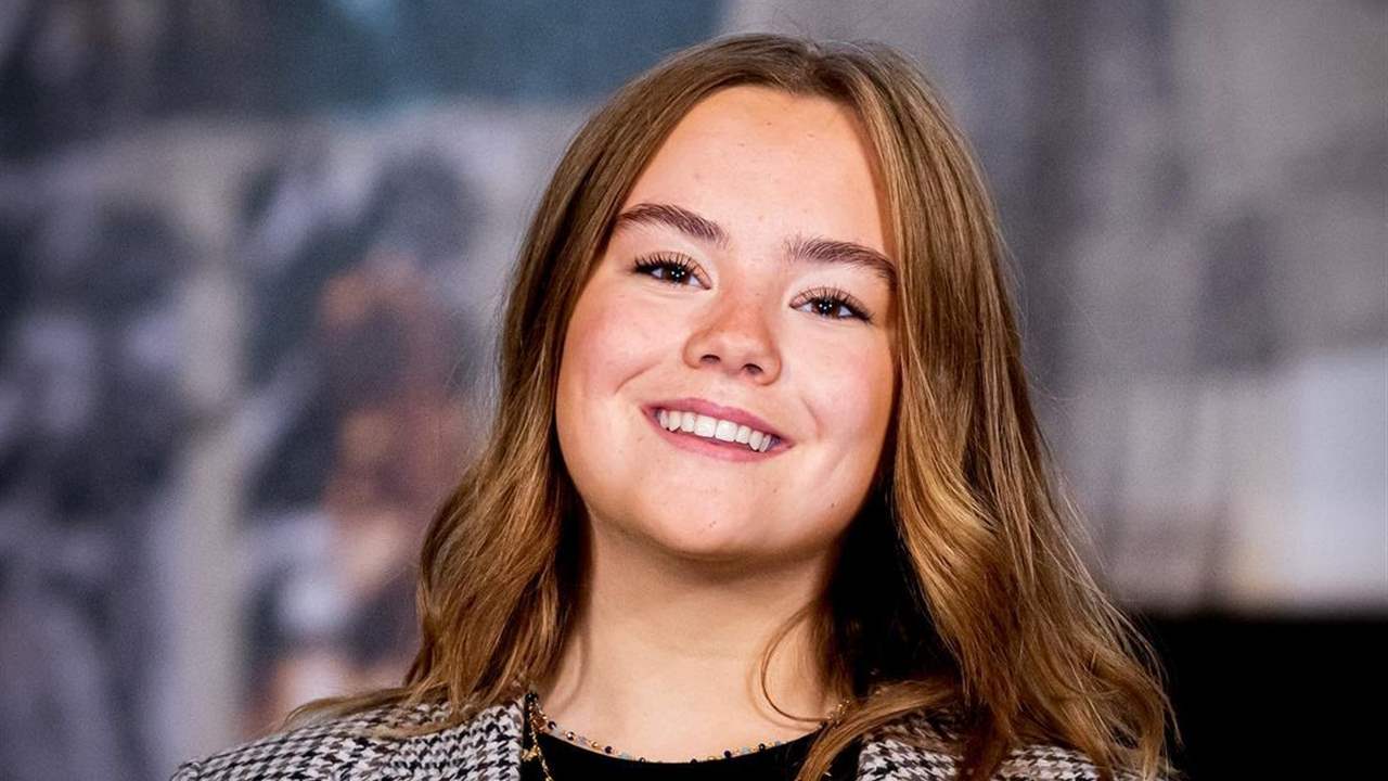 La infanta Sofía y Ariane de Holanda, las jóvenes royals que llegan a los 16 años a la sombra y con un posible futuro común