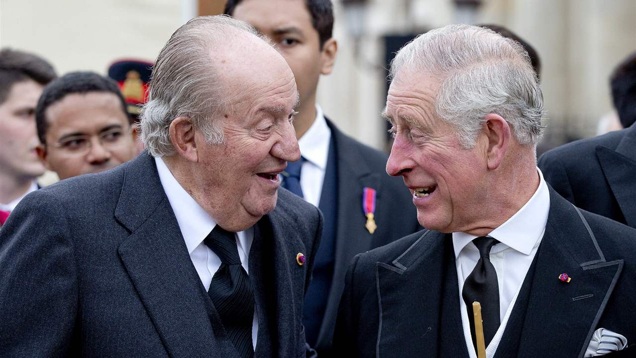 Juan Carlos I ya está en Londres para el almuerzo con Carlos III y su posterior regreso a las regatas de Sanxenxo