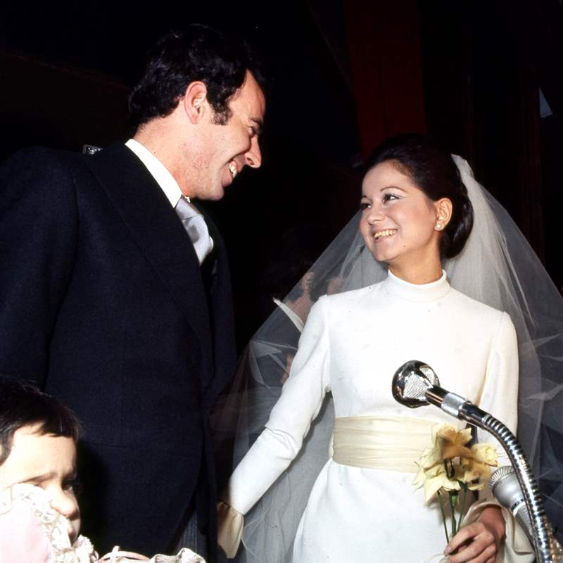 Ahora que se casa Tamara Falcó, recordamos cómo fue la boda de su madre Isabel Preysler con Julio Iglesias