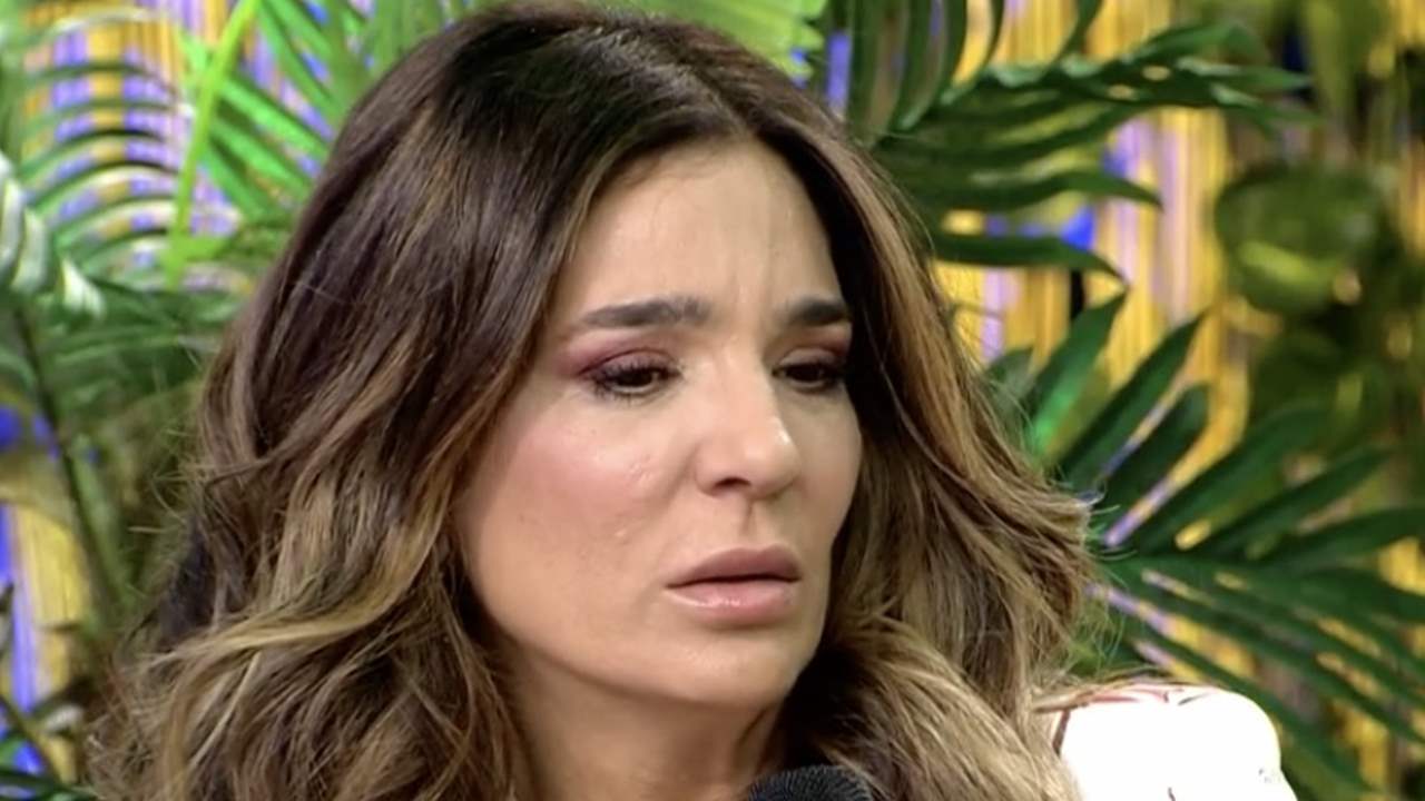 Raquel Bollo explota con Alexia Rivas y abandona el plató de ‘Fiesta’ tras su disputa con Isa Pantoja