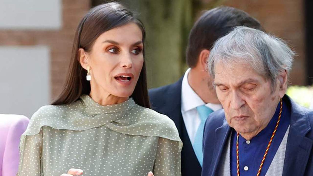 La reina Letizia muestra su lado más natural con su comentado gesto con Rafael Cadenas 