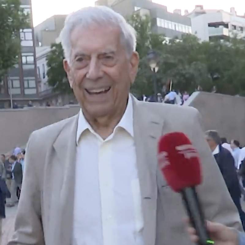 La significativa reacción de Mario Vargas Llosa cuando le piden un saludo para Isabel Preysler