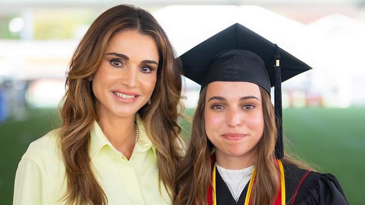 Rania de Jordania y su hija Salma