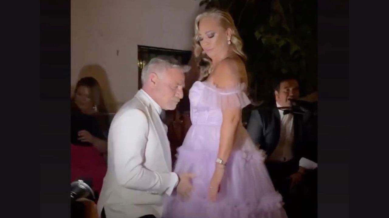 Del primer baile de los novios a una sensual Belén Esteban: los vídeos virales de la boda de Joaquín Torres y Raúl Prieto